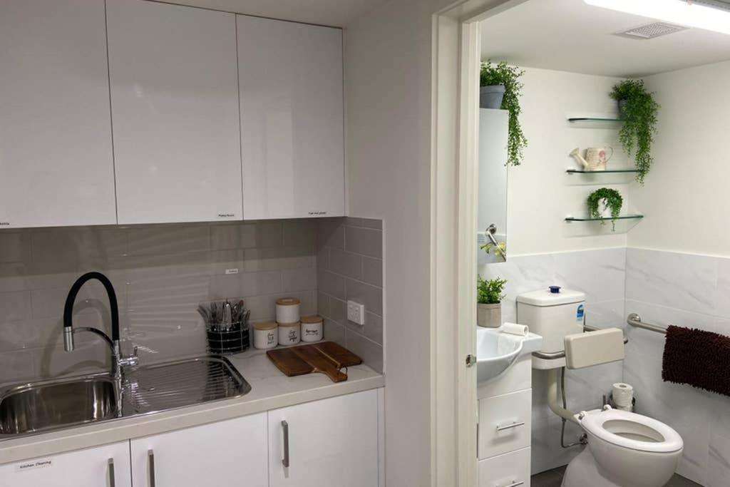 10A Brunswick Living Studio Close To Apt And Cbd Free Wifi Tram At Doorstep Ville de Ville de Melbourne Extérieur photo